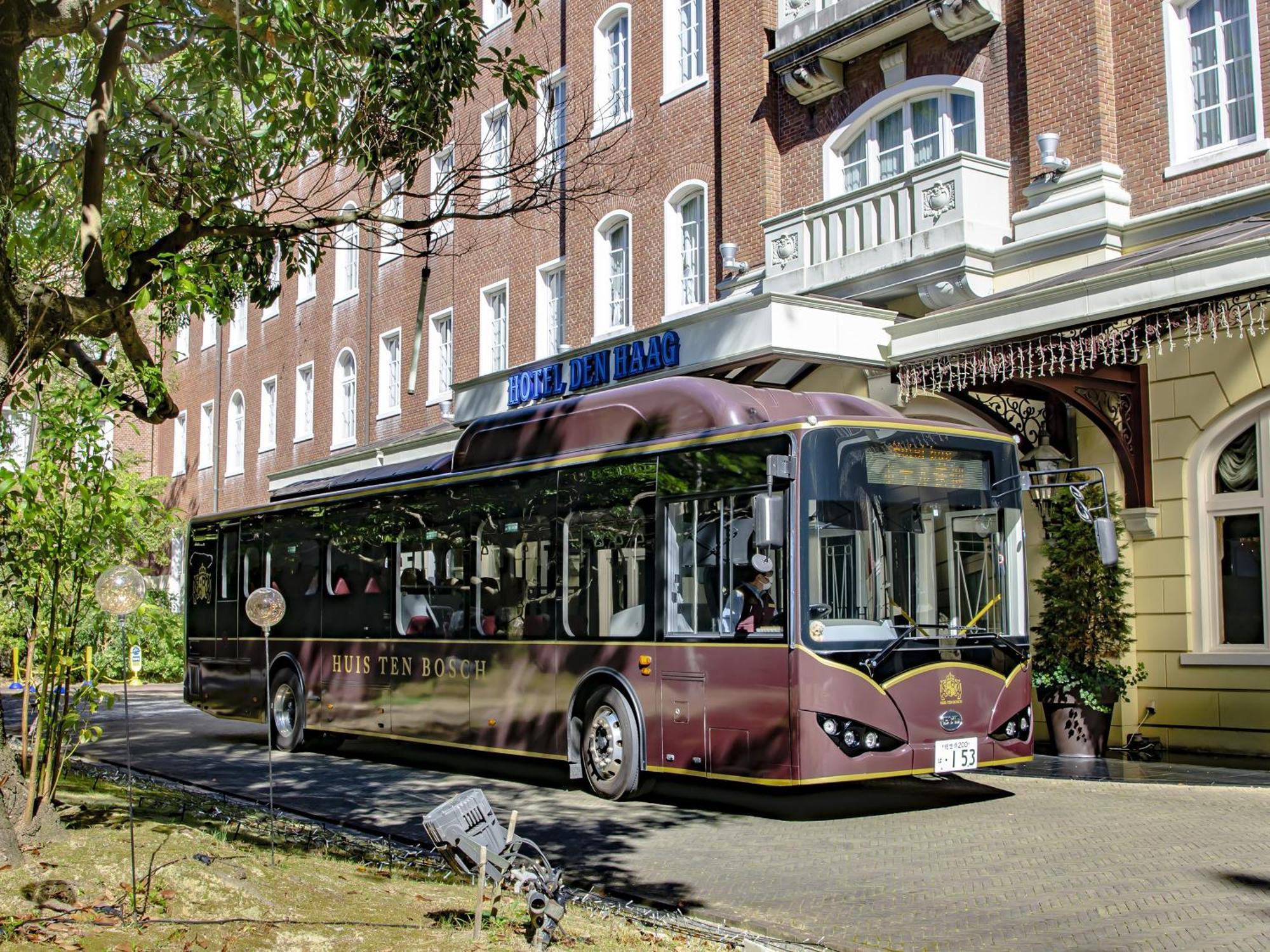 Hotel Den Haag Huis Ten Bosch Сасебо Екстер'єр фото The first electric bus in the world, the BYD e6, in service in Shenzhen, China